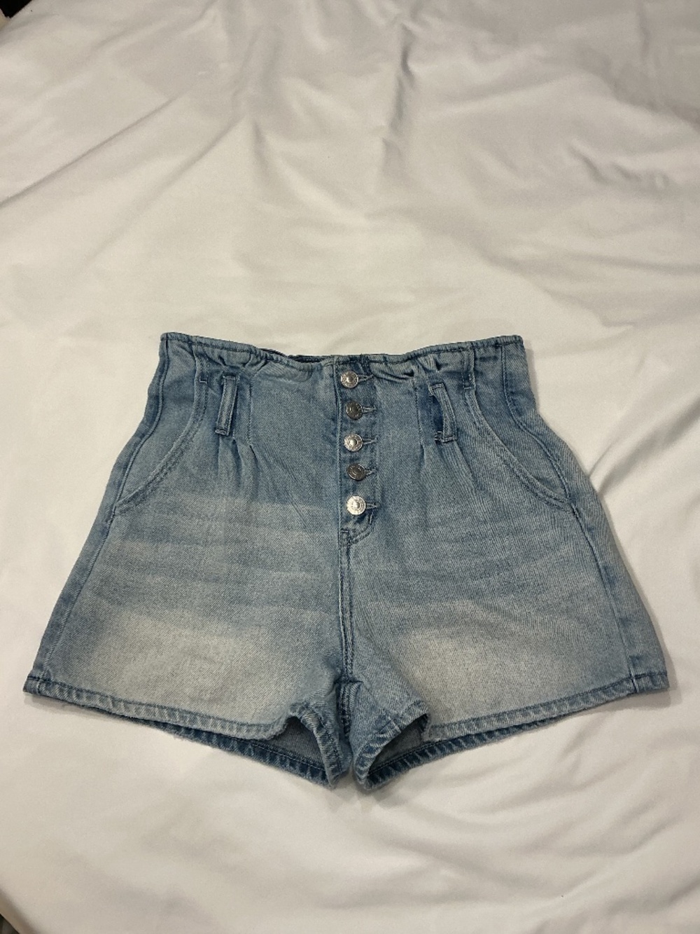 AMERICAN EAGLE Mom Short (size:2)